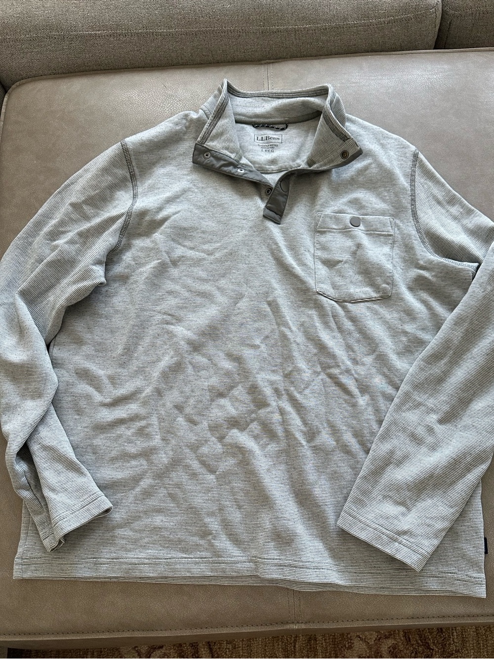 L.L. Bean Men's Light Gray Snap-Front Henley Pullover